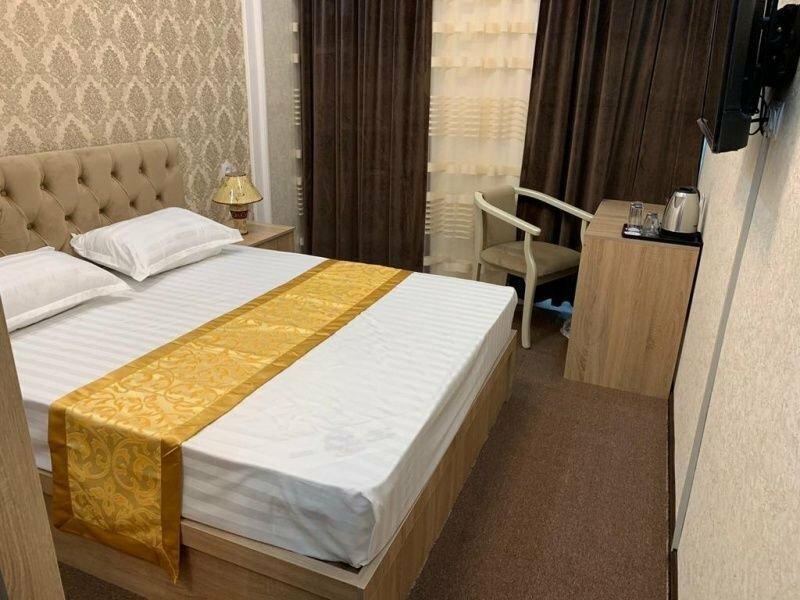 Wantong Hotel Tasjkent Eksteriør billede