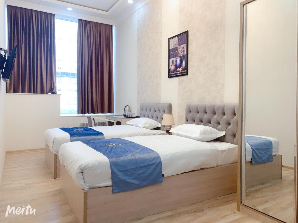 Wantong Hotel Tasjkent Eksteriør billede
